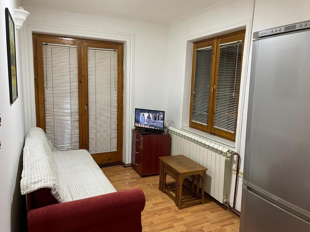 Apartment Mixa Belgrade Exterior photo